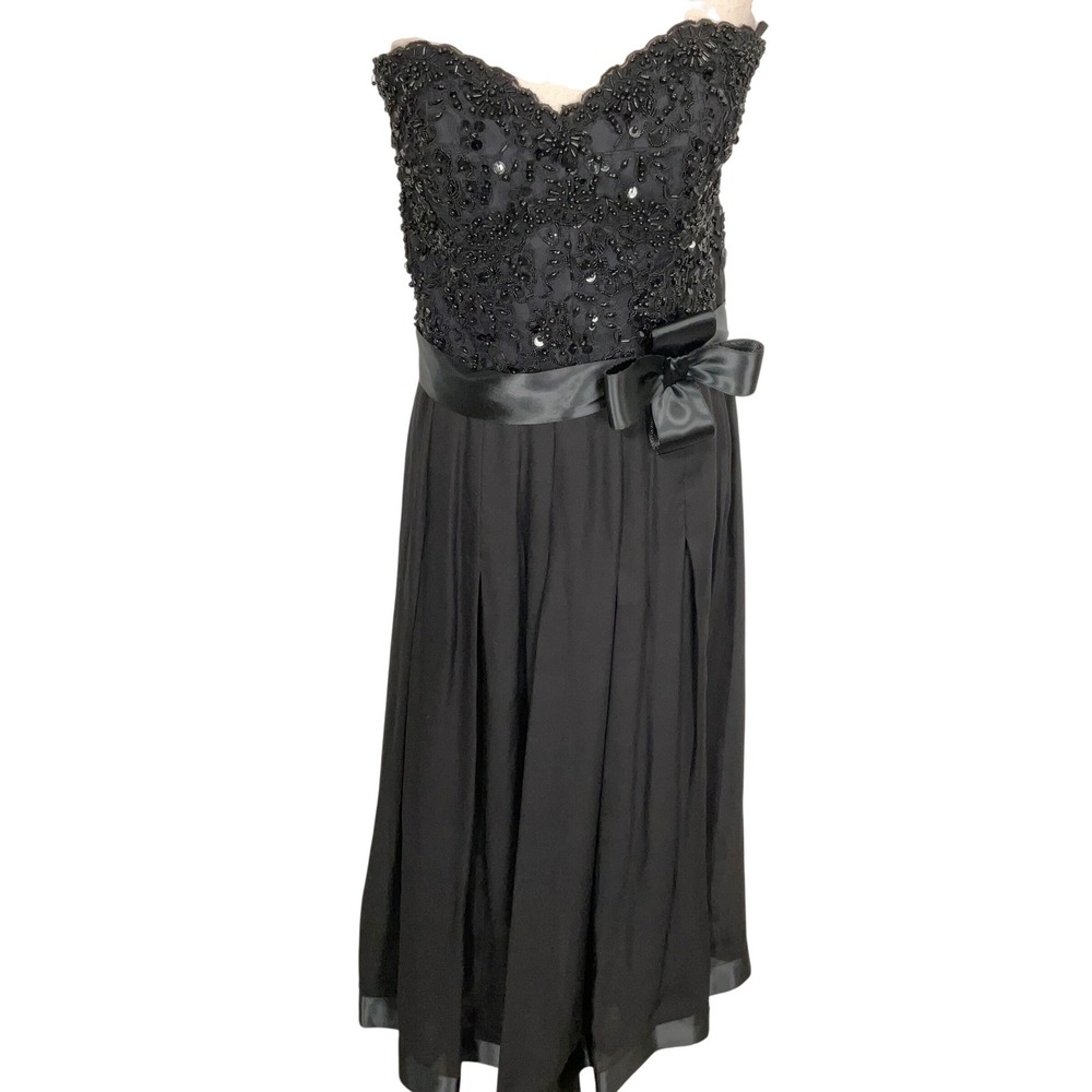 Bill Blass Evening Dress Womens 14 Black Silk Bead Gown Sweetheart Maxi Formal‎